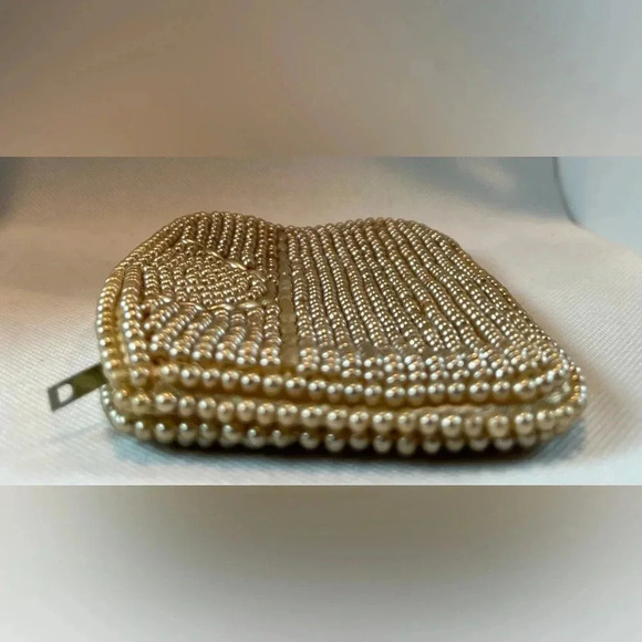 VINTAGE: Art-Deco ladies beaded coin purse. - Picture 10 of 13